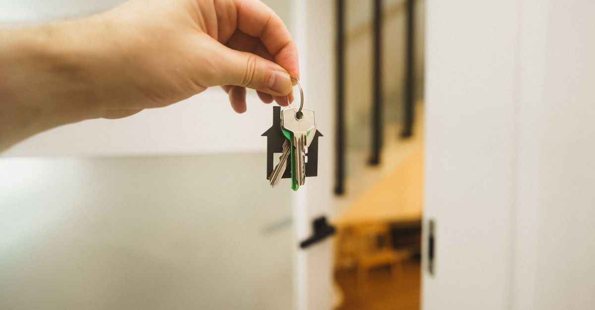 Ownership Verification, Damage-Free Technique, and What to Do While You Wait — Harrison Locksmith VA